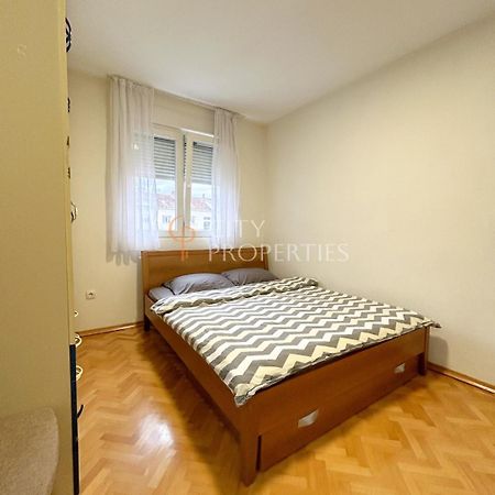 Charming And Lovely Apartment In Podgorica Center Екстериор снимка